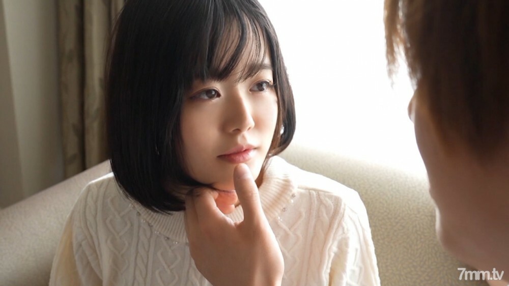 807-NICO-01清澈的眼睛和黑发的纯情色少女Nico