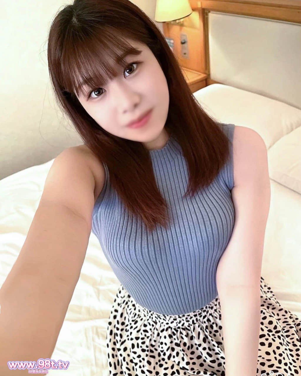 FC2PPV-4656892-【無修正】清楚**アナ系美人歯科助手! 初心なのにエロいカラダに欲情が止まらない