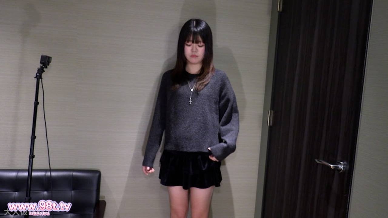 FC2PPV-4810298- 【素人初撮り】あいら(18) 174cm53kgの超モデル体型。超敏感体質な身体は膣内撮影中