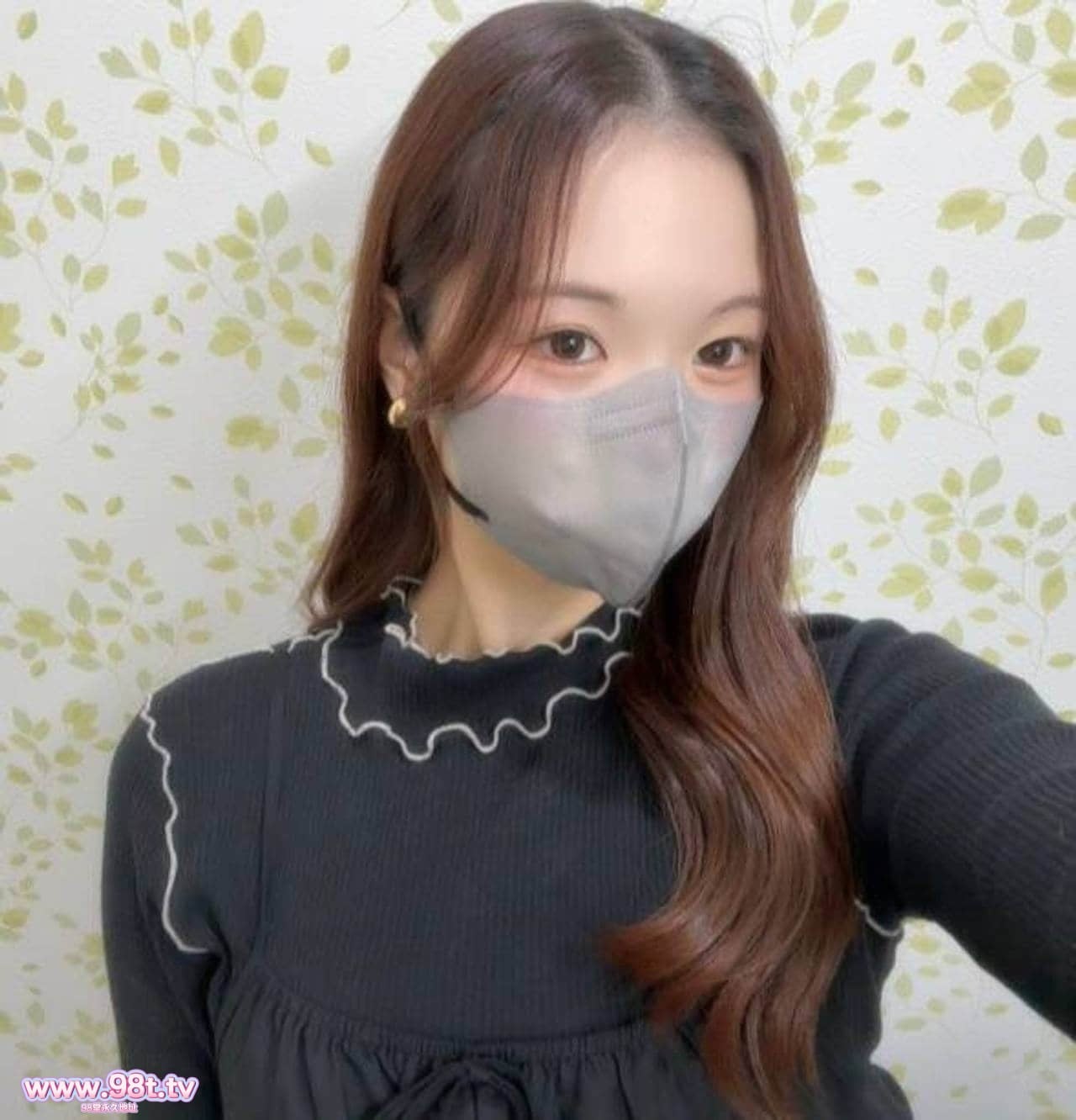 FC2PPV-4812512- 【完全素人】恥ずかしがり屋で超可愛いスタイル抜群19歳JD。押しに弱くされるがまま