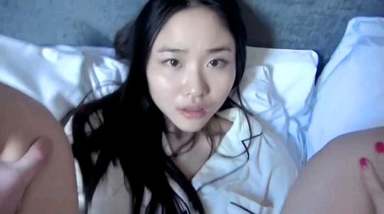 约炮美女人妻，#白虎#射精#骚逼#人妻#挑逗#性交