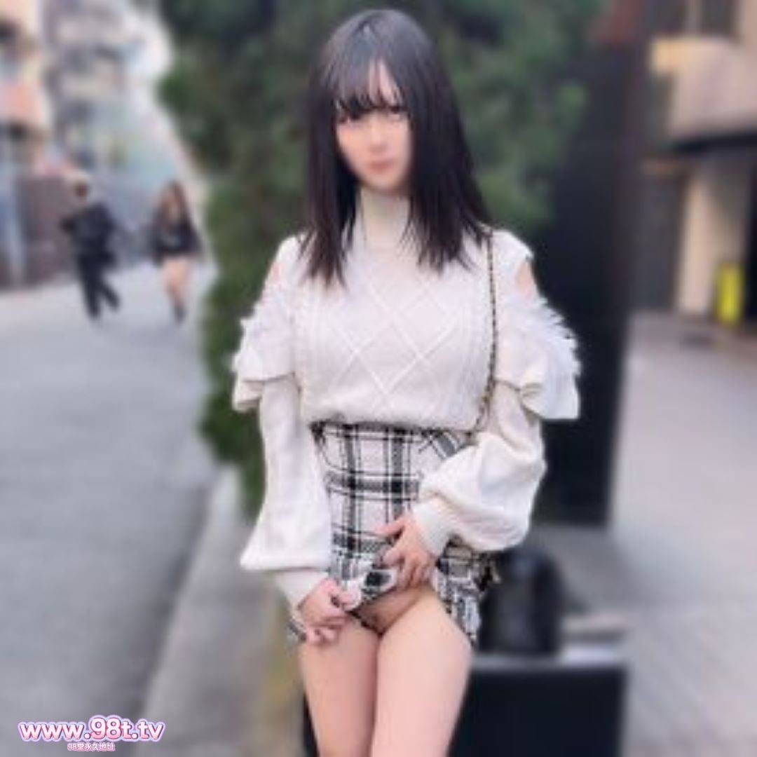 FC2PPV- 4861874- ※鬼畜【顔晒し】初心な19歳を調教しﾚｼﾞｪﾝﾄﾞ次郎さんに献上。*宮をガン突きで膣奥中出し